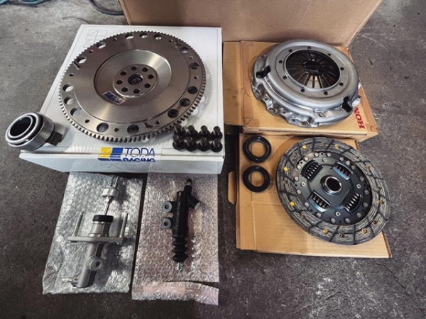 EBF52ABC-5E11-4BE4-8443-A2F9609796E8